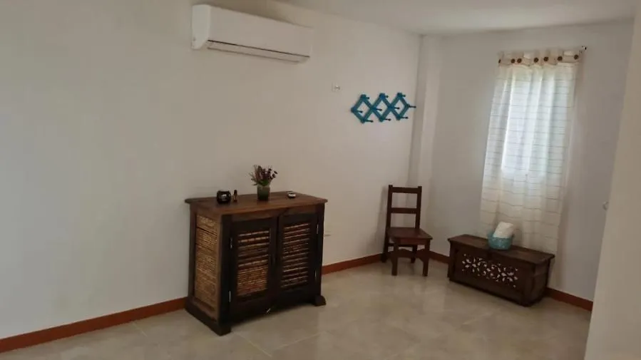 Hotel El Refugio Del Tiburon Cartagena Pensión